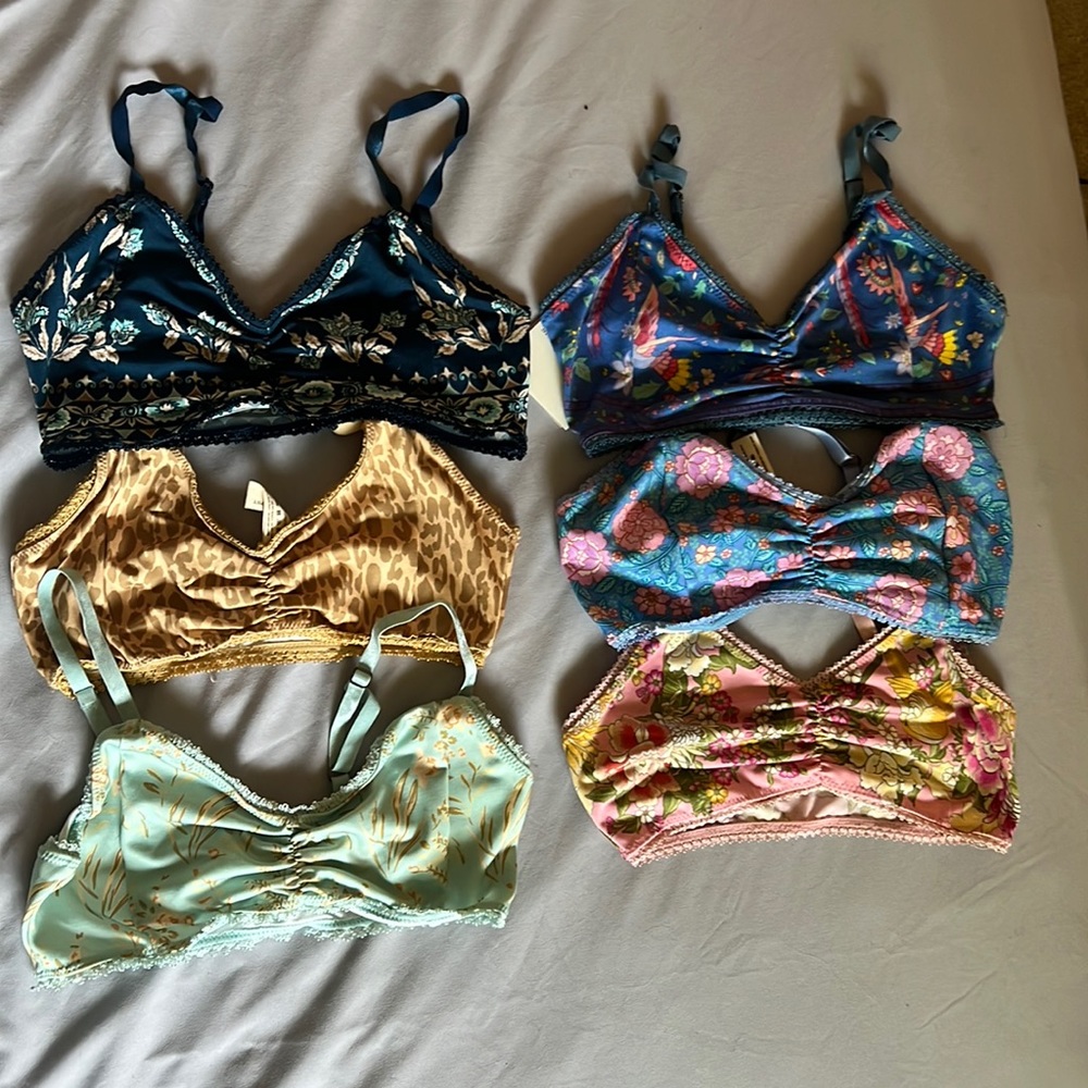 Huge Sale Spell! Lot of EUC or new with tags bralettes